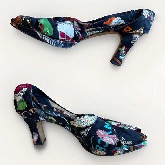 NICOLE MILLER Artelier Shoes Pop Art Print 100% Silk High Heels Pumps Sz 8.5 Vtg - Picture 2 of 13